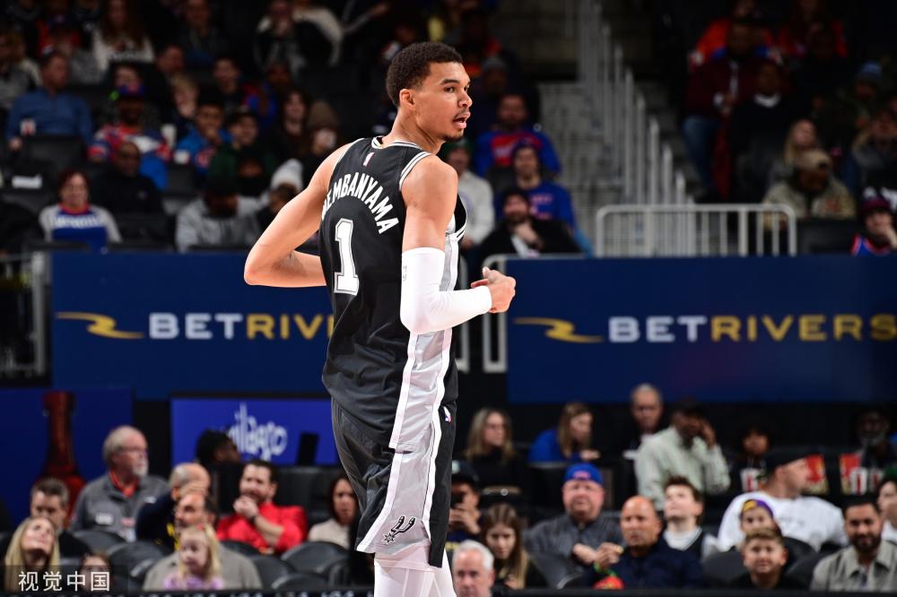 他的战术理 他的战术理