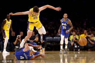 巴萨在财政 巴萨在财政